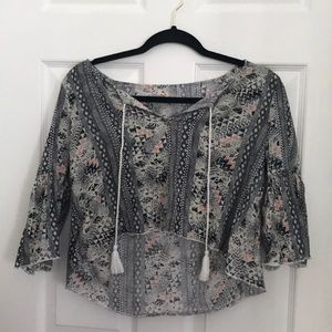 Cute print Hollister quarter-sleeve blouse